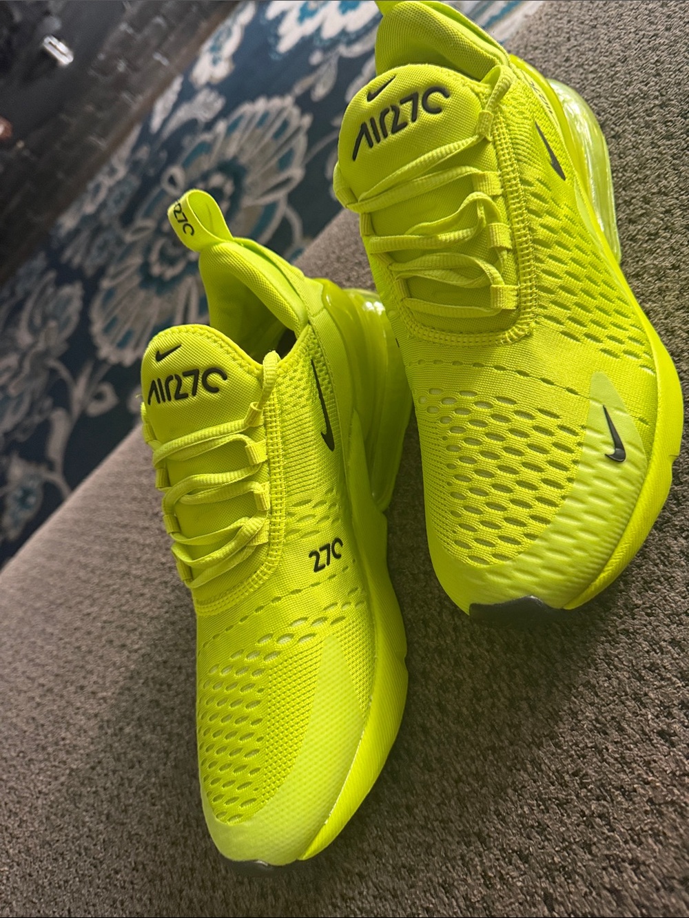 Nike Air Max 270 Tennis Ball Women’s Size 10 Atomic Green DV2226-300 new